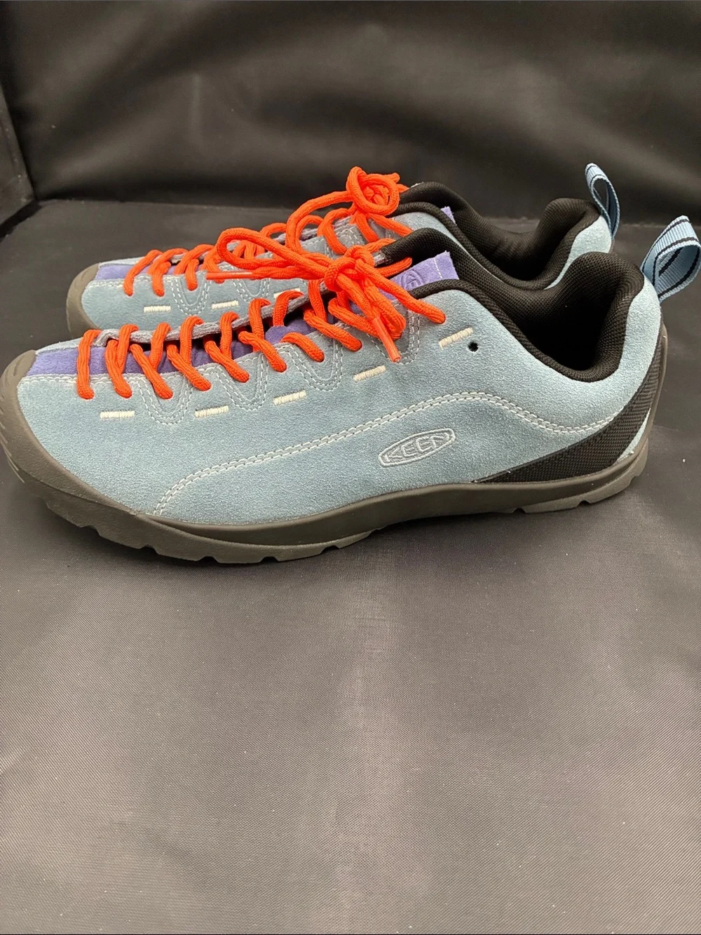 KEEN Jasper Suede Sneakers in Light Blue with Orange Laces Women’s 9.5